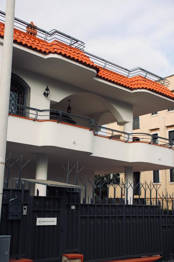 Palazzo Excelsus Hotell Terzigno Exteriör bild